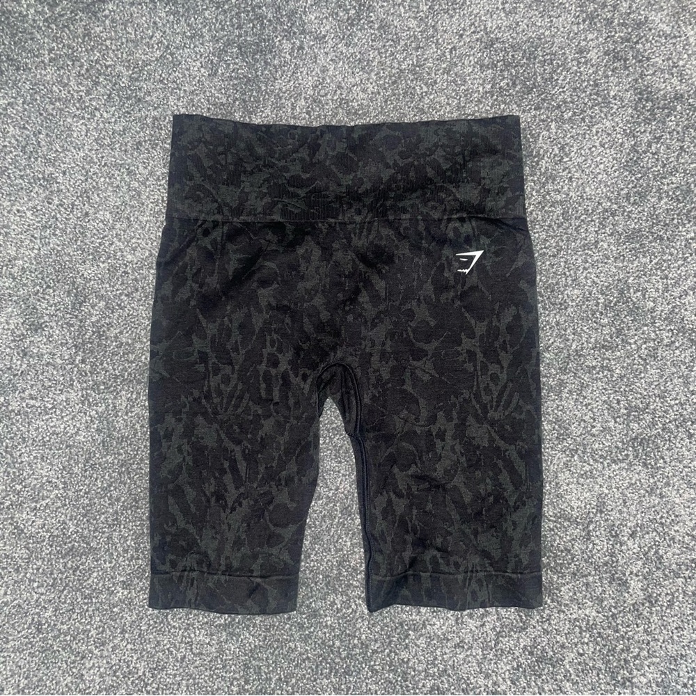 GYMSHARK ADAPT ANIMAL PRINT BIKE SHORTS